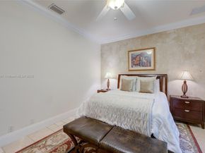 16740 Berkshire Ct, Southwest Ranches FL 33331