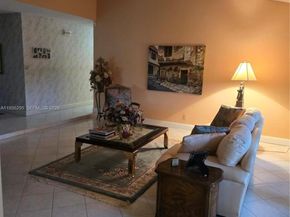 10301 Greenbriar Ct, Boca Raton FL 33498