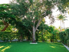 2525 Indian Mound Trl, Coral Gables FL 33134