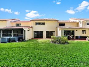 9530 Alcazar Ln, Davie FL 33324