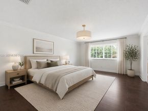2455 Greenbrier Ct, Weston FL 33327