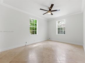 2455 Greenbrier Ct, Weston FL 33327