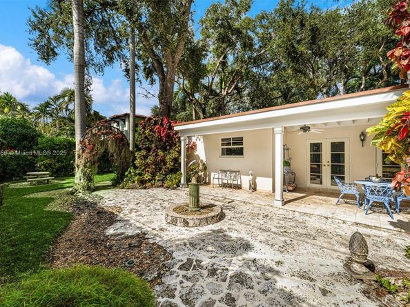 1250 Messina Ave, Coral Gables FL 33134