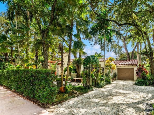 1250 Messina Ave, Coral Gables FL 33134