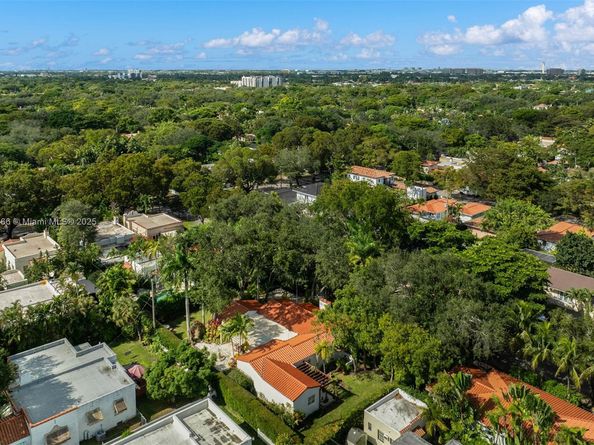 1250 Messina Ave, Coral Gables FL 33134