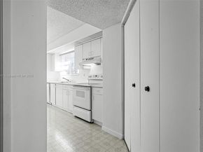 2274 SE 27 Dr 205F, Homestead FL 33035