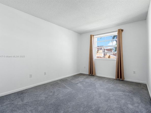 2274 SE 27 Dr 205F, Homestead FL 33035
