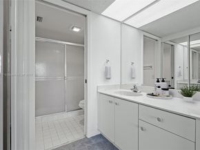 2274 SE 27 Dr 205F, Homestead FL 33035