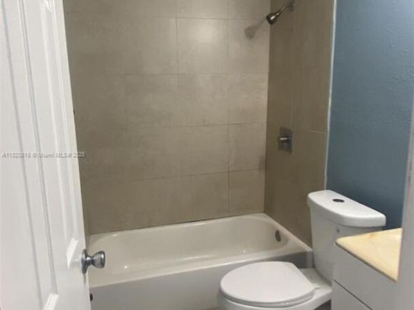 2014 Funston St, Hollywood FL 33020
