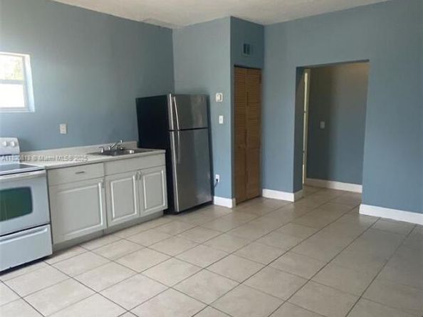 2014 Funston St, Hollywood FL 33020