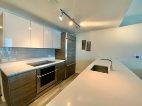 1100 S Miami Ave 2811, Miami FL 33130