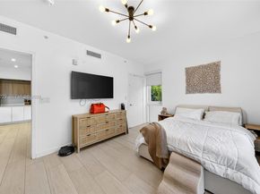 455 NE 39th St 113, Miami FL 33137