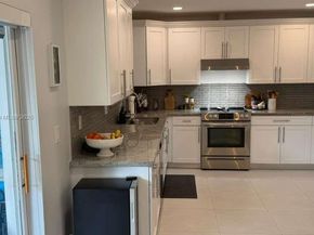 10761 SW 165th St, Miami FL 33157