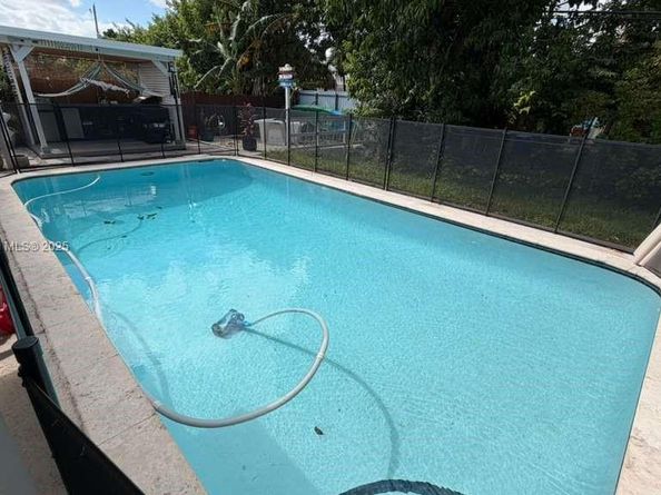 10761 SW 165th St, Miami FL 33157