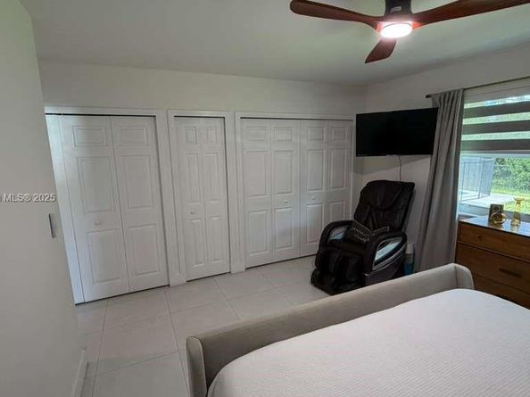 10761 SW 165th St, Miami FL 33157