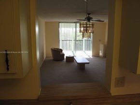 7320 Lake Cir Dr 404, Margate FL 33063