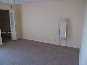 7320 Lake Cir Dr 404, Margate FL 33063