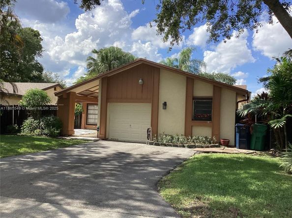 13585 SW 116th Ter, Miami FL 33186