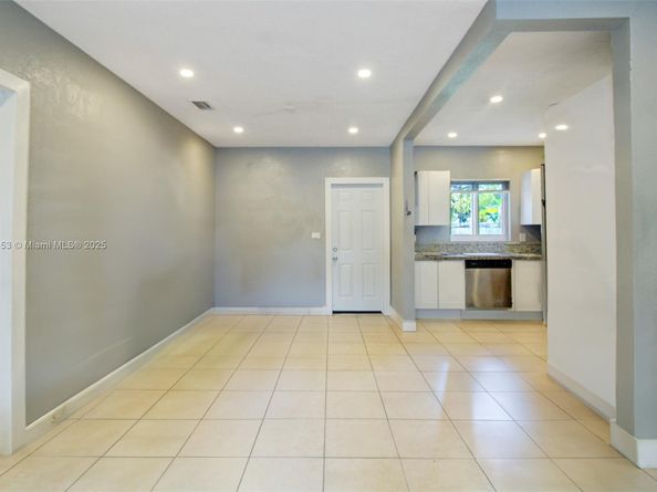 1431 NE 156th Ter, North Miami Beach FL 33162