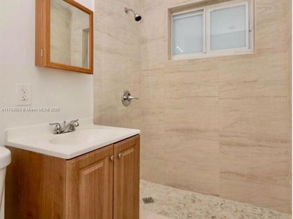 1431 NE 156th Ter, North Miami Beach FL 33162