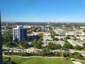 20335 W Country Club Dr 608, Aventura FL 33180