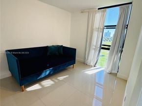 20335 W Country Club Dr 608, Aventura FL 33180