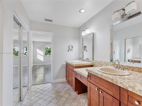 3933 NW 55th St, Coconut Creek FL 33073