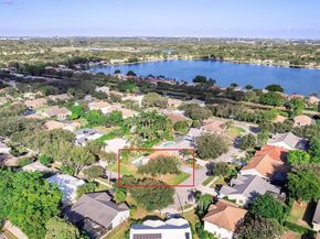 3933 NW 55th St, Coconut Creek FL 33073