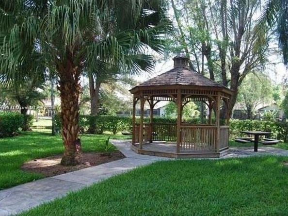 11205 W Atlantic Blvd 203, Coral Springs FL 33071