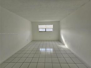 3610 NW 21st St 206, Lauderdale Lakes FL 33311