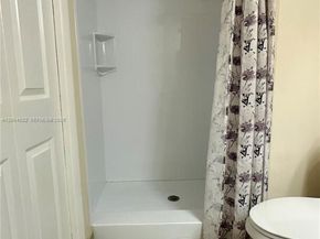 16210 Laurel Dr 203, Weston FL 33326