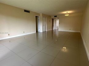 16210 Laurel Dr 203, Weston FL 33326