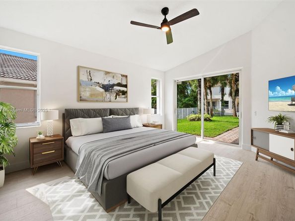1807 Victoria Pointe Cir, Weston FL 33327
