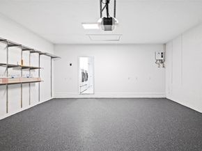 1807 Victoria Pointe Cir, Weston FL 33327