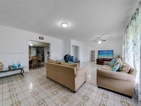190 E 16th St, Hialeah FL 33010