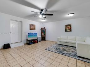 190 E 16th St, Hialeah FL 33010