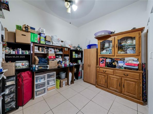 190 E 16th St, Hialeah FL 33010