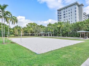 2661 S Course Dr 805, Pompano Beach FL 33069