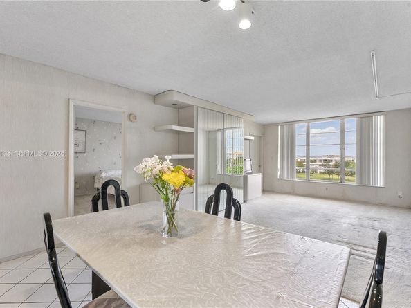 2661 S Course Dr 805, Pompano Beach FL 33069