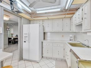 2661 S Course Dr 805, Pompano Beach FL 33069