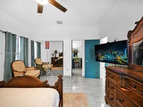 18950 SW 50th St, Southwest Ranches FL 33332