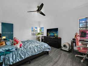18950 SW 50th St, Southwest Ranches FL 33332