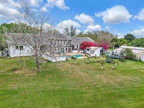 18950 SW 50th St, Southwest Ranches FL 33332