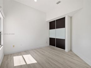 21012 NE 34th Ct, Aventura FL 33180