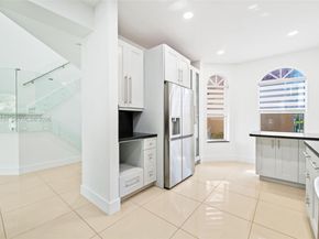 21012 NE 34th Ct, Aventura FL 33180
