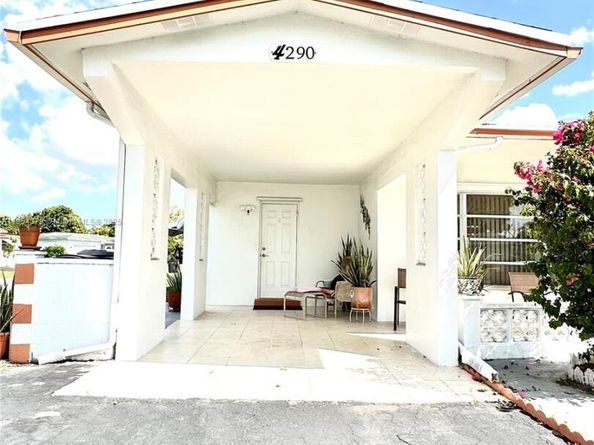 4290 NW 49th Ter, Lauderdale Lakes FL 33319