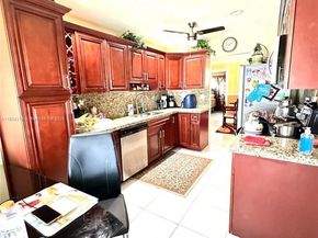4290 NW 49th Ter, Lauderdale Lakes FL 33319