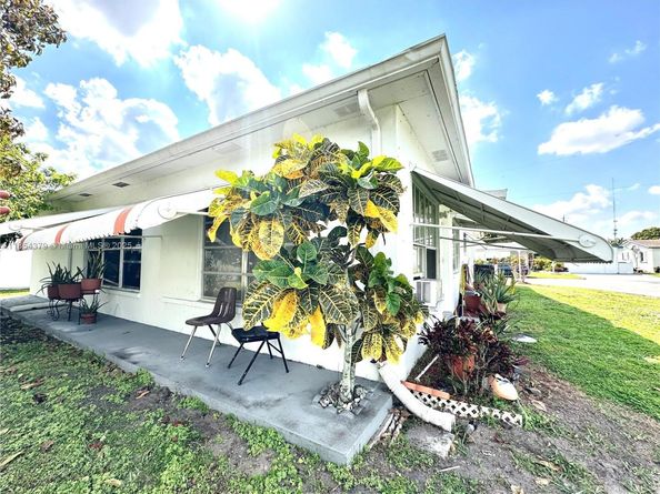 4290 NW 49th Ter, Lauderdale Lakes FL 33319