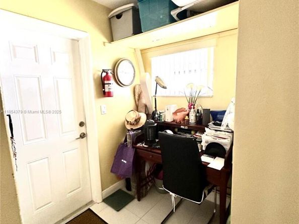4290 NW 49th Ter, Lauderdale Lakes FL 33319