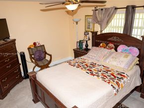 4290 NW 49th Ter, Lauderdale Lakes FL 33319